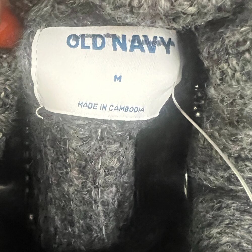 Old Navy dark gray turtle neck sweater size M NWOT - Picture 2 of 3